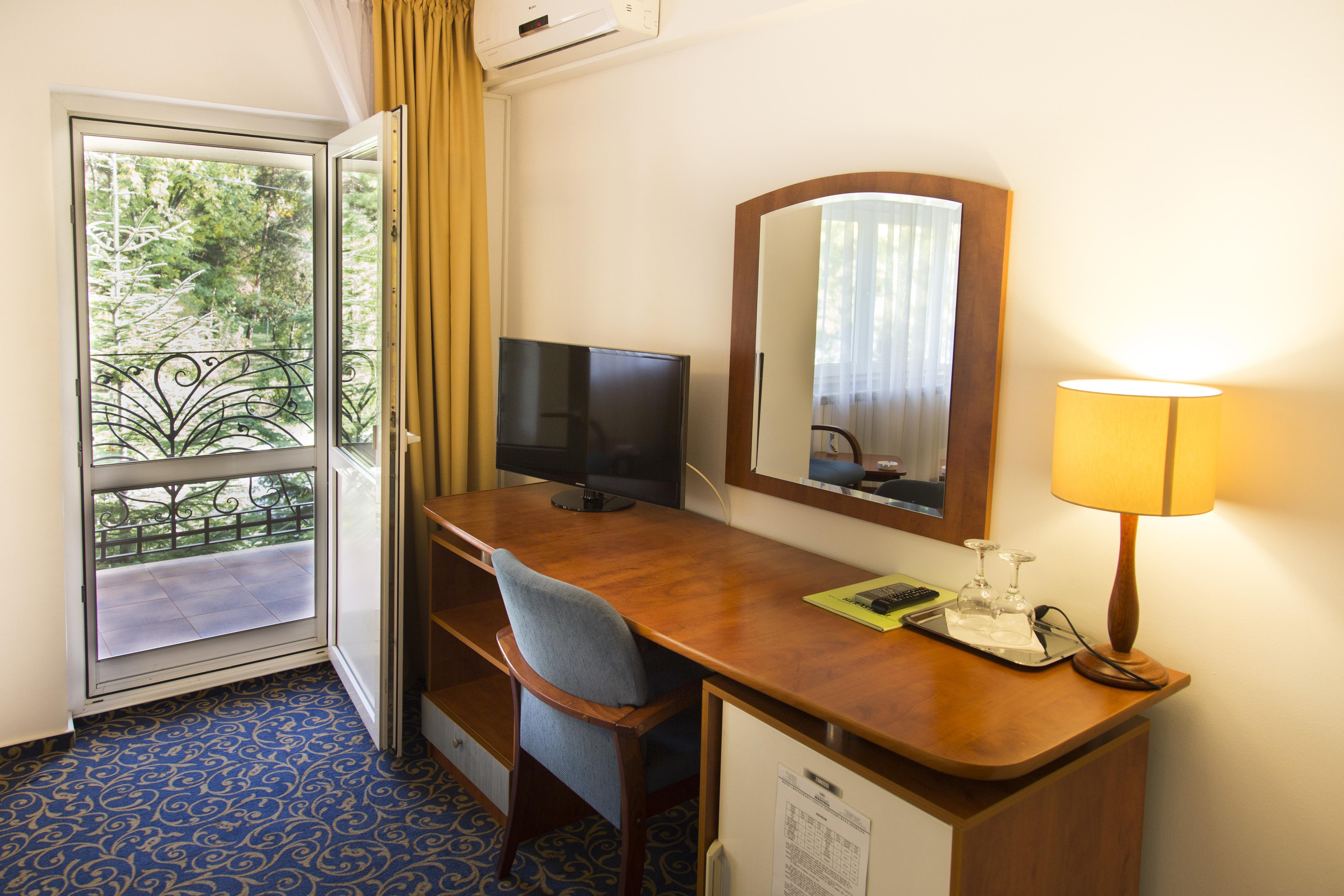 Hotel Herastrau Bucharest Luaran gambar