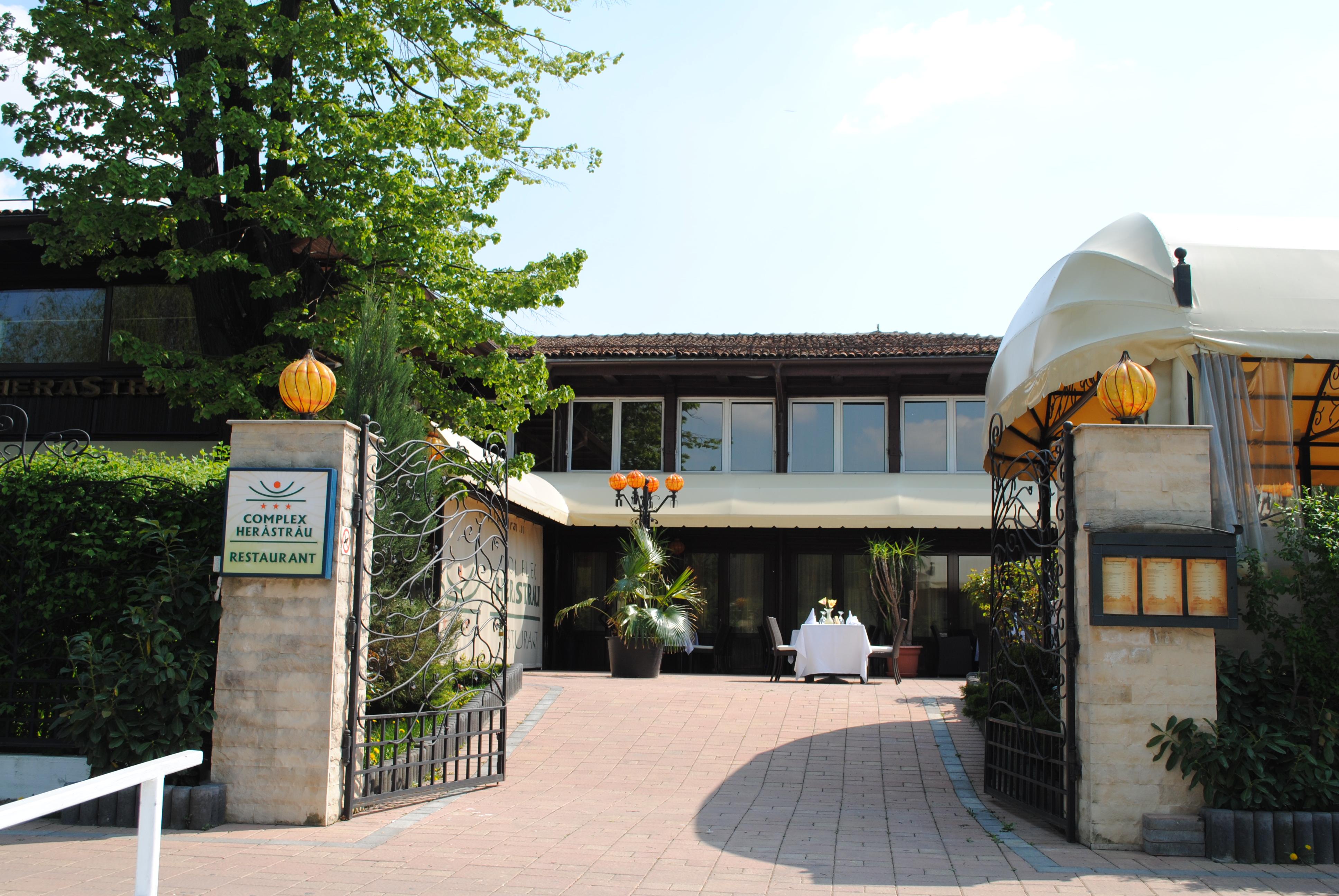 Hotel Herastrau Bucharest Luaran gambar