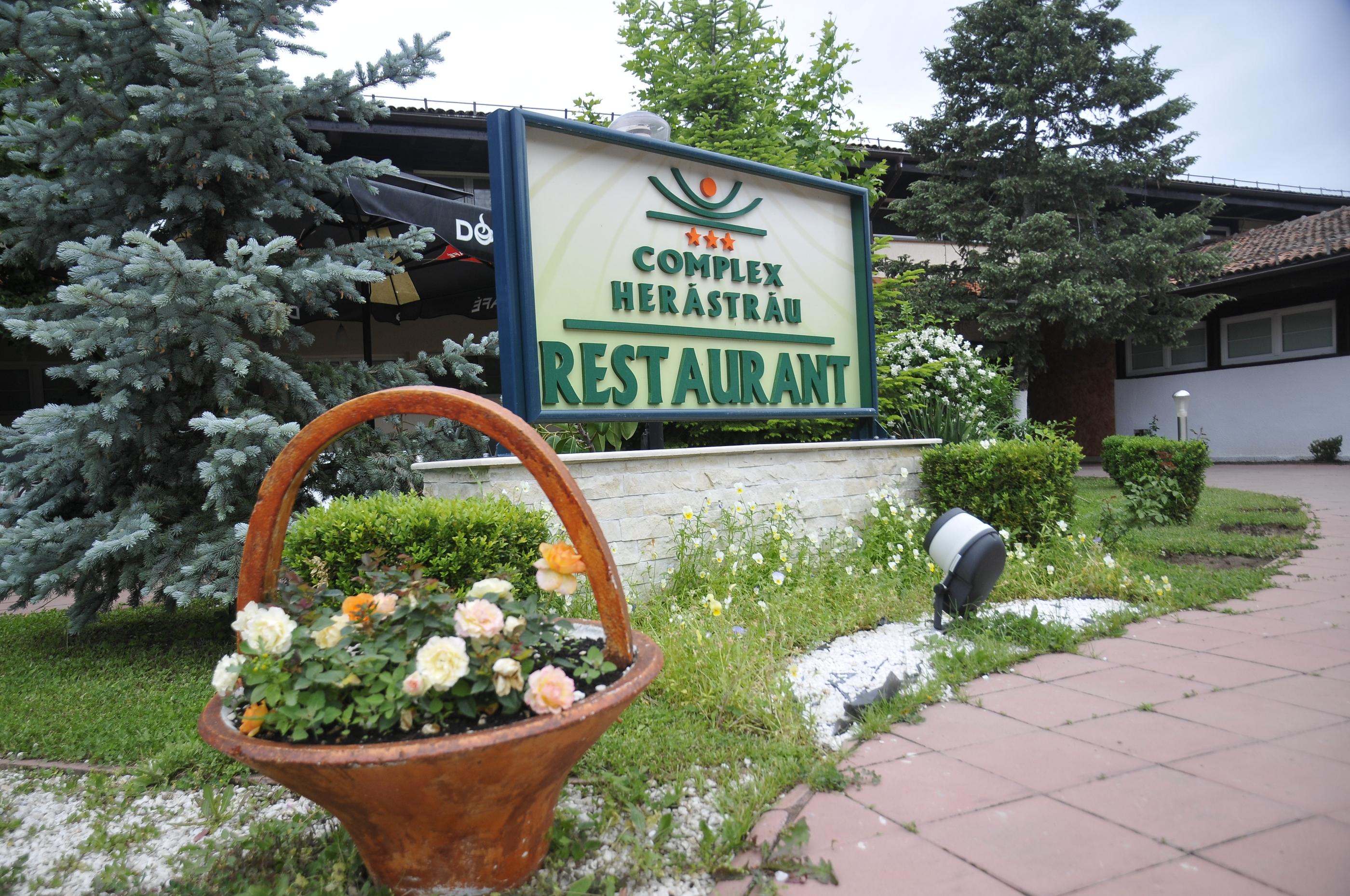 Hotel Herastrau Bucharest Luaran gambar